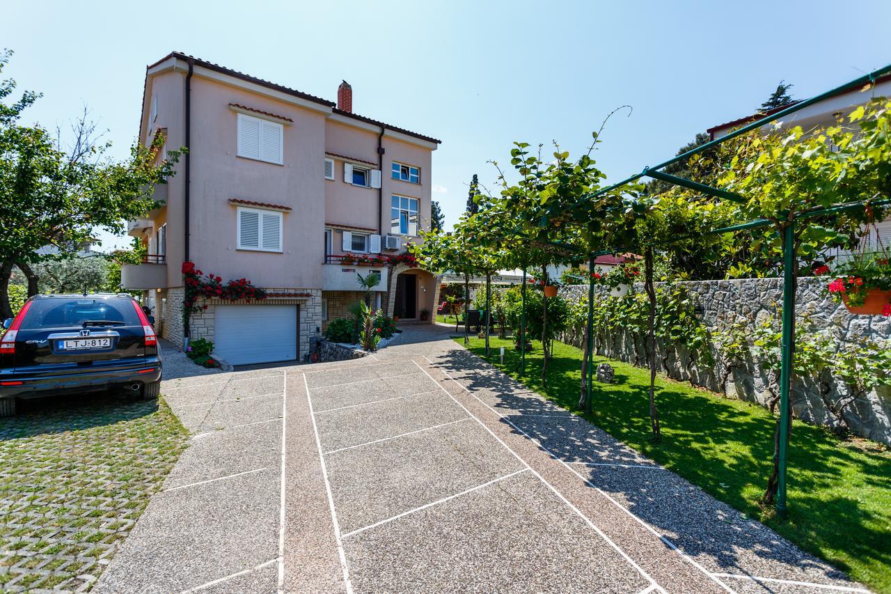 Durda Apartment